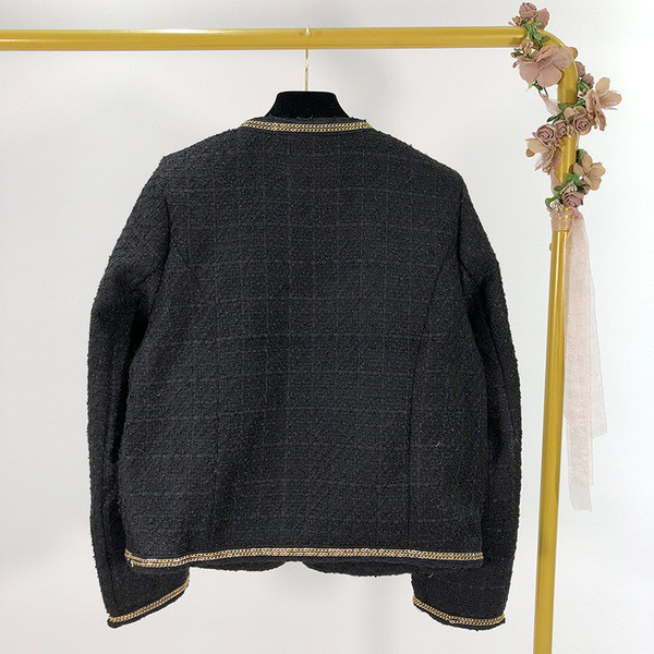 Geaca scurta de dama cu buzunare si margine aurie