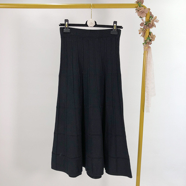 Hosszú kötött szoknya három színben