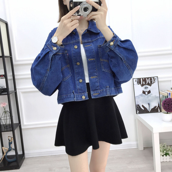 Női farmerdzseki, széles ujjú kék színben