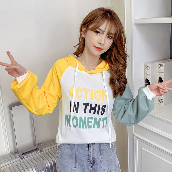 Bluză casual de damă cu cravate și inscripții