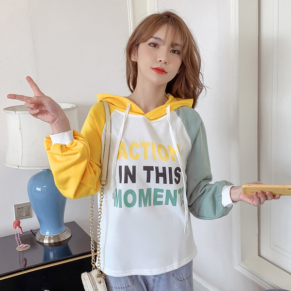 Bluză casual de damă cu cravate și inscripții