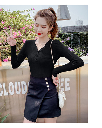 Bluză casual de damă cu decolteu în V în patru culori