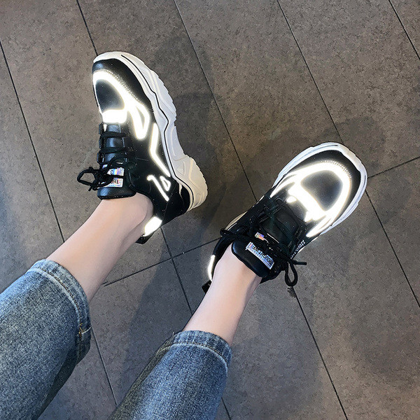 Model nou de adidasi dama cu banda reflectorizanta in mai multe culori