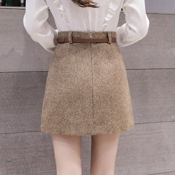 Stílusos női szoknya két színben, gombokkal és magas derékkal