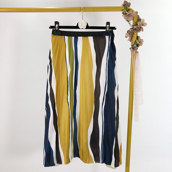 Redős női szoknya színes mintával