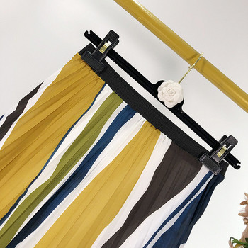 Redős női szoknya színes mintával