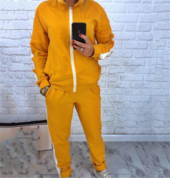 Set dama sport-casual cu bordura alba in mai multe culori