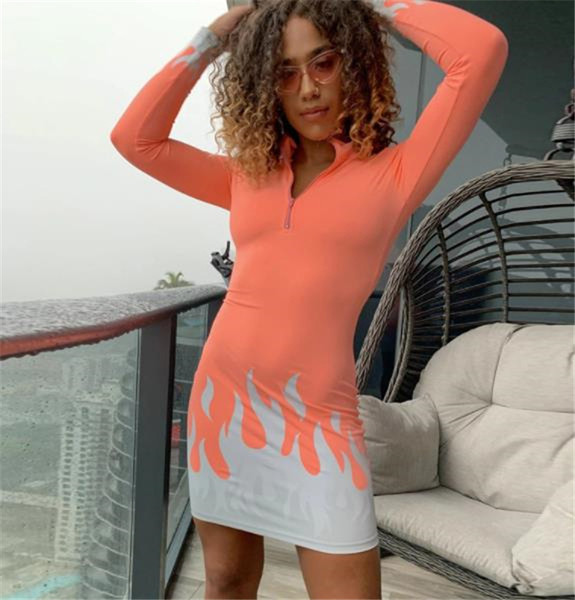 Modern női ruha cipzárral több színben