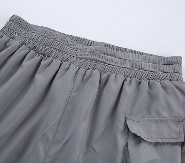 Спортен дамски панталон с джоб в сив цвят