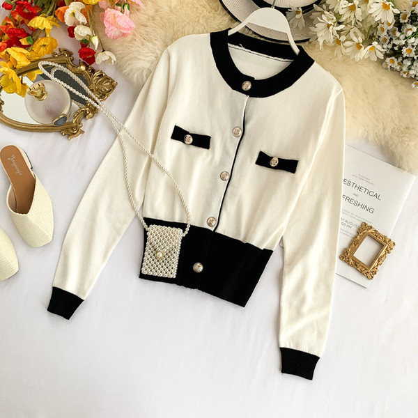 Női alkalmi kardigán gombokkal, három színben