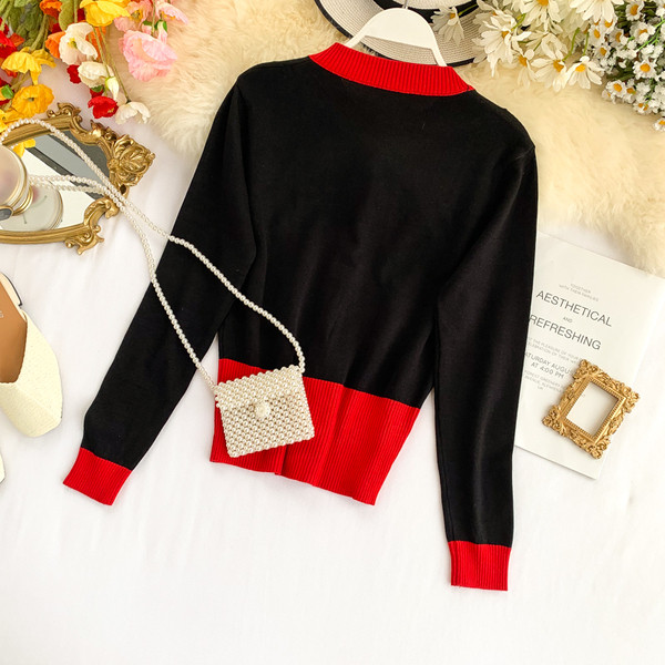 Női alkalmi kardigán gombokkal, három színben