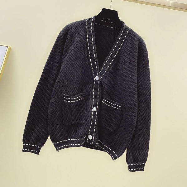 Vesta casual de dama cu buzunare si decolteu in V in alb si negru