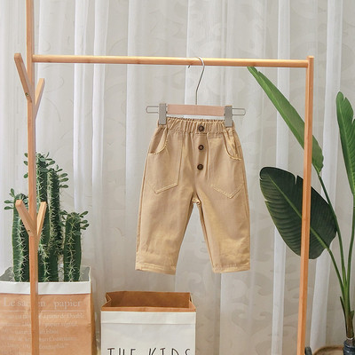 Pantaloni copii cu nasturi si buzunare in mai multe culori pentru baieti
