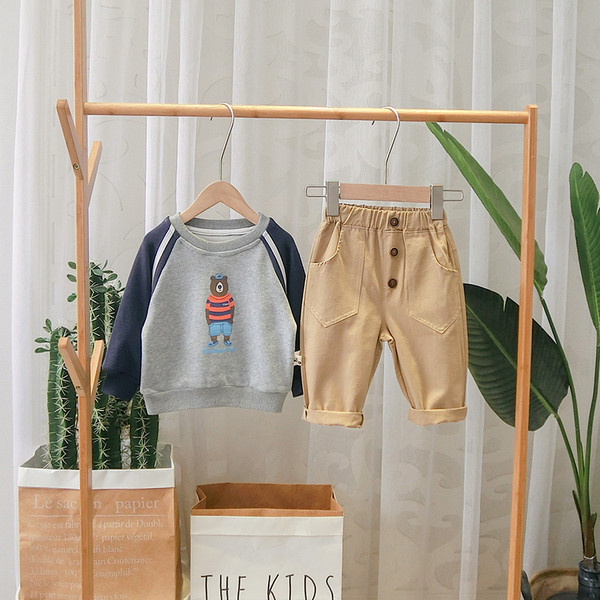 Pantaloni copii cu nasturi si buzunare in mai multe culori pentru baieti