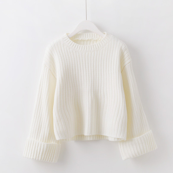 Modern női téli pulóver széles ujjal, többféle színben