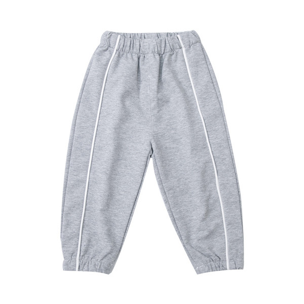 Aktuális szegélyes gyereknadrág fiúknak több színben