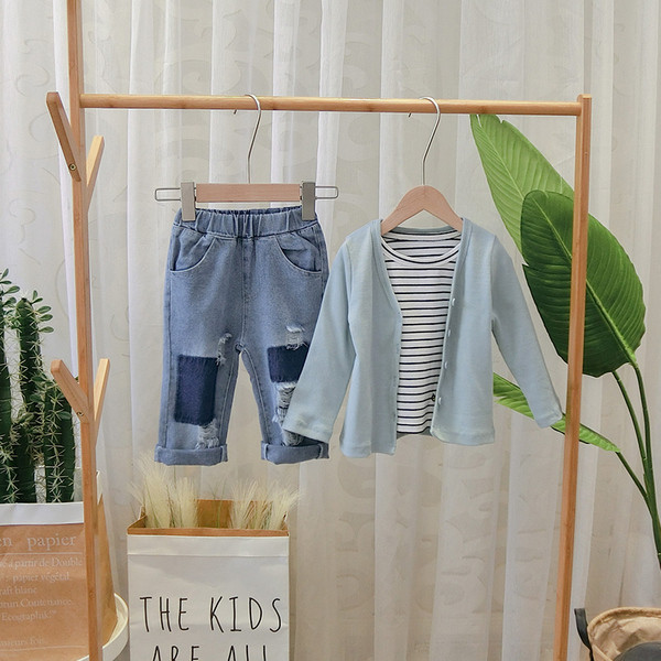 Vesta copii model nou cu nasturi in mai multe culori pentru baieti