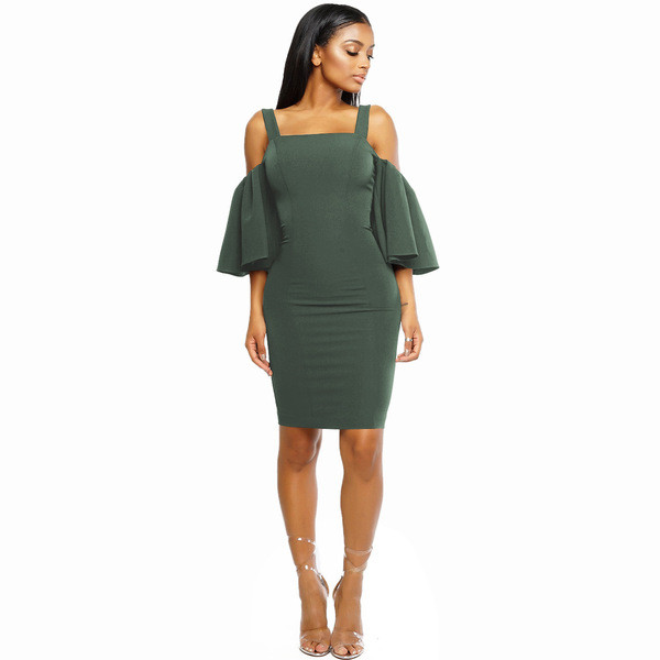 Elegáns női ruha csupasz váll és leesett ujjú több színben