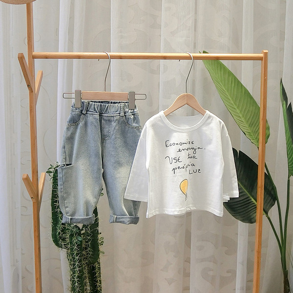 Alkalmi gyerekblúz O nyakkivágással és rátéttel több színben