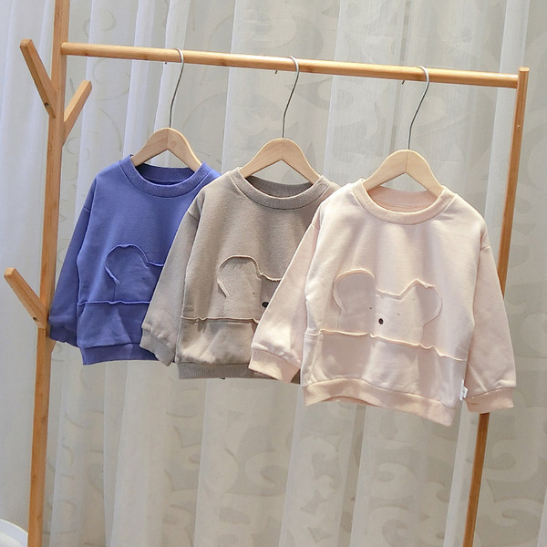 Modern, O-nyakú gyerekblúz fiúknak három színben