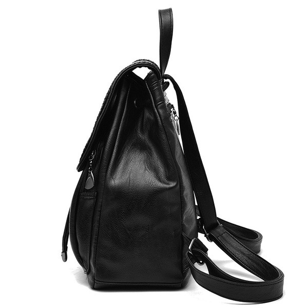 Rucsac de dama modern din piele ecologica de culoare neagra - doua modele