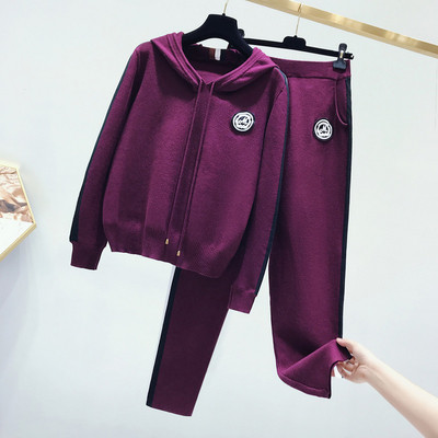 Sport és napi női csapat két részben két színben