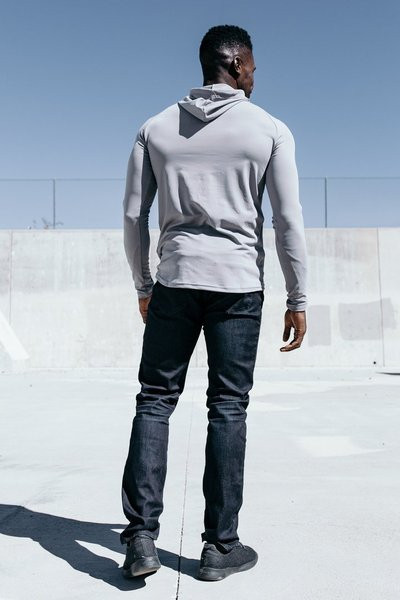 Hanorac barbatesc cu buzunare si gluga in mai multe culori