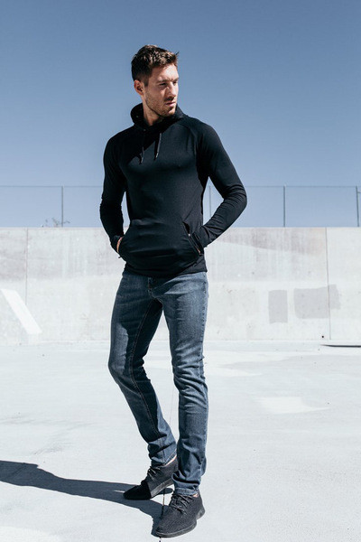 Hanorac barbatesc cu buzunare si gluga in mai multe culori