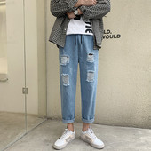 Blugi casual barbatesti cu motive rupte de culoare deschisa