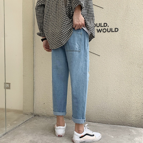 Blugi casual barbatesti cu motive rupte de culoare deschisa