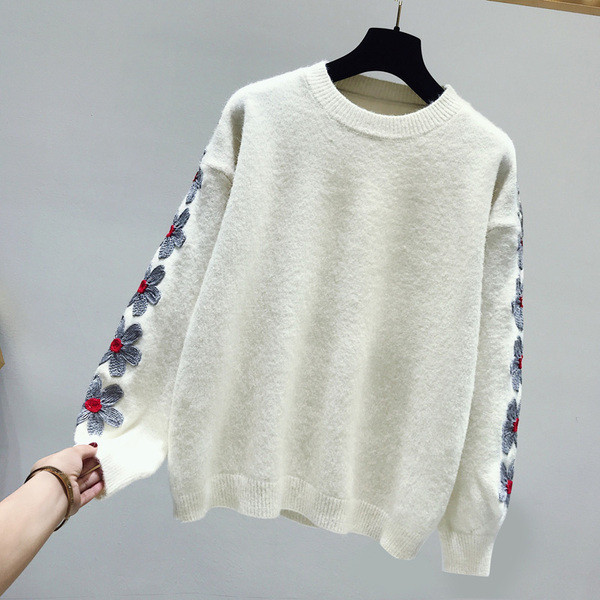 Modern női téli pulóver színes hímzéssel, három színben