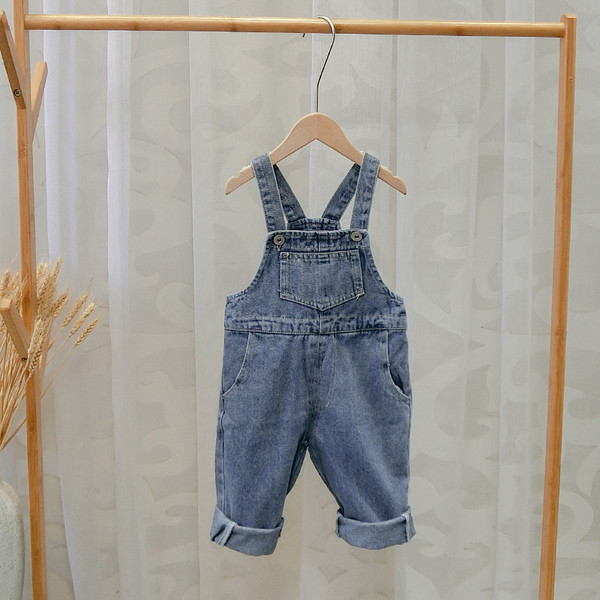 Salopeta moderna pentru copii model nou cu bretele albastre