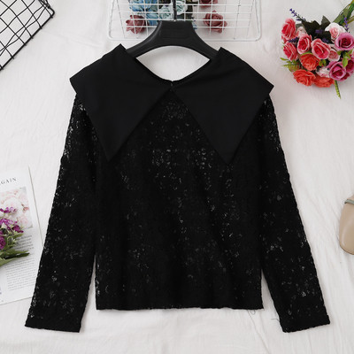 Μοντέρνο γυναικείο μπλουζάκι δαντέλα σε μαύρο και άσπρο χρώμα