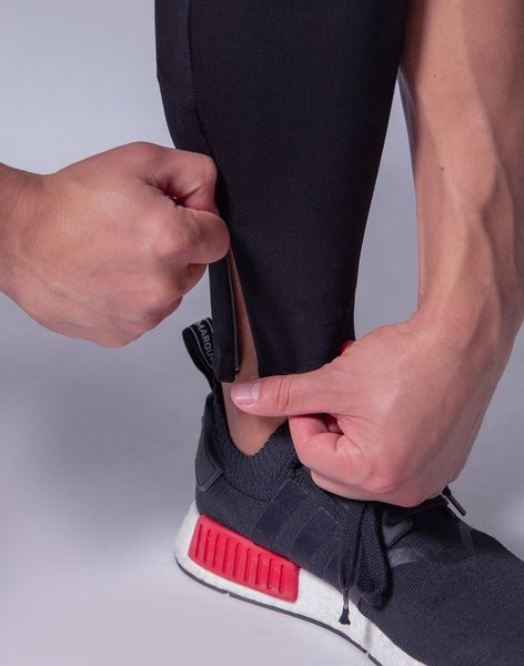 Sport férfi fehérnemű Karcsú modell két színben