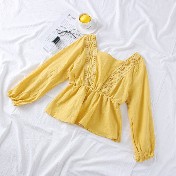 Modern női blúz négyzet alakú nyakkivágással - több színben