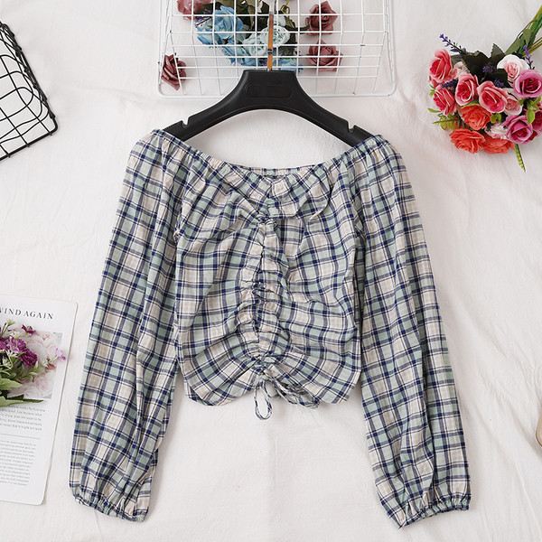 Bluza dama in carouri in trei culori cu cravate