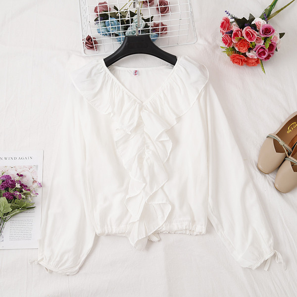 Bluză de damă modernă în cinci culori, cu decolteu în V și șireturi