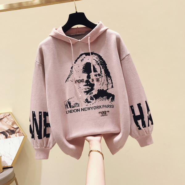 Kapucnival és rátéttel ellátott női pulóver három színben