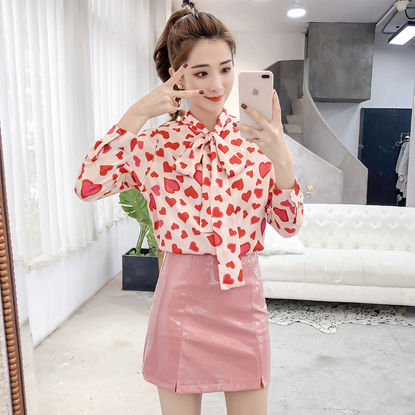 Cămașă de damă actuală cu mâneci lungi, roz