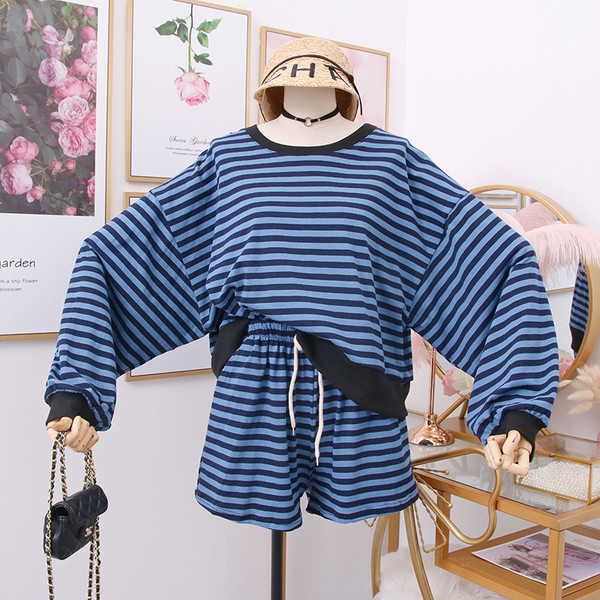 Set de dama sport model nou din doua piese in mai multe culori