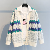 Női őszi mellény gombokkal több színben