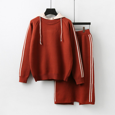 Μοντέρνο χειμερινό γυναικείο σετ σε δύο μέρη