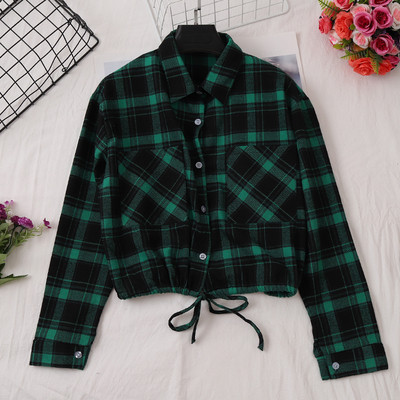 Cămașă de damă în carouri în trei culori cu buzunare și cravate