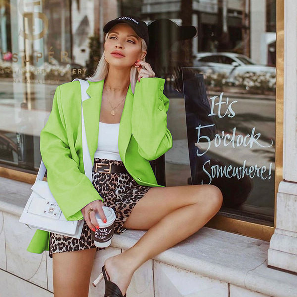 Modern női kabát fekete és zöld színben