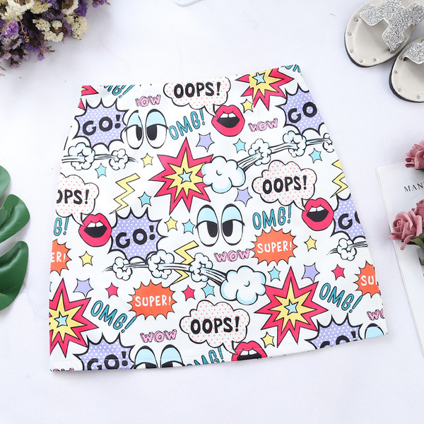 Modern női szoknya négy színben, különböző alkalmazásokkal