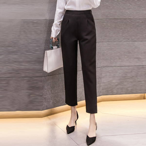 Stílusos női nadrág elasztikus derékkal, fehér és fekete színben