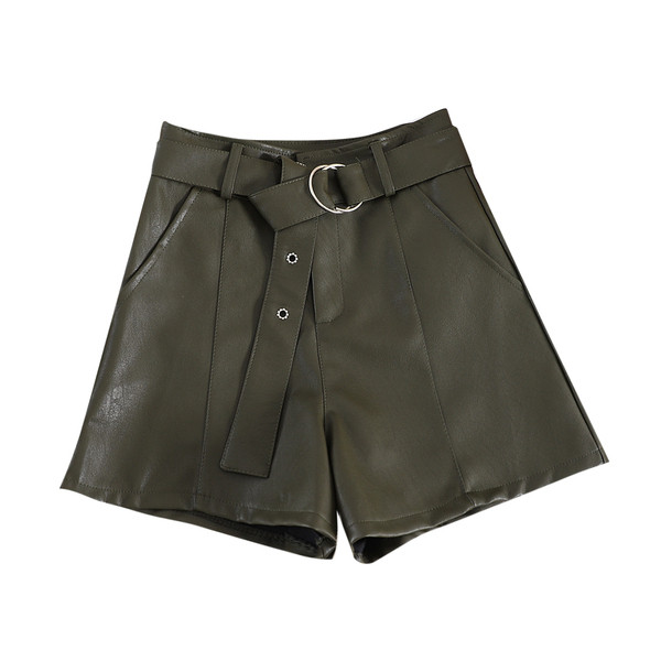 Női rövidnadrág négy színben - övvel és zsebekkel