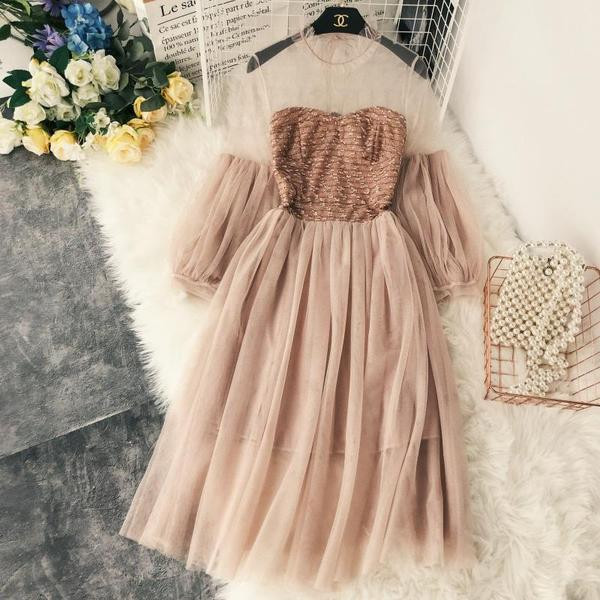 Rochie de dama eleganta cu maneci lungi si tul in mai multe culori