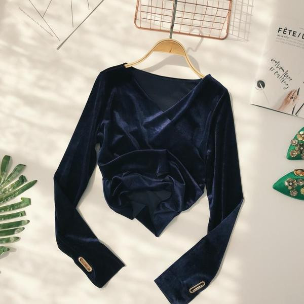 Bluza de dama actuala din catifea cu decolteu in V in diferite culori