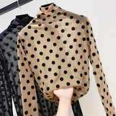Νέα μοντέρνα γυναικεία μπλούζα πουά σε μαύρο και καφέ χρώμα